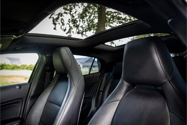 Mercedes-Benz GLA-KLASSE AMG 45 4MATIC Exclusief Comand Panorama 20"