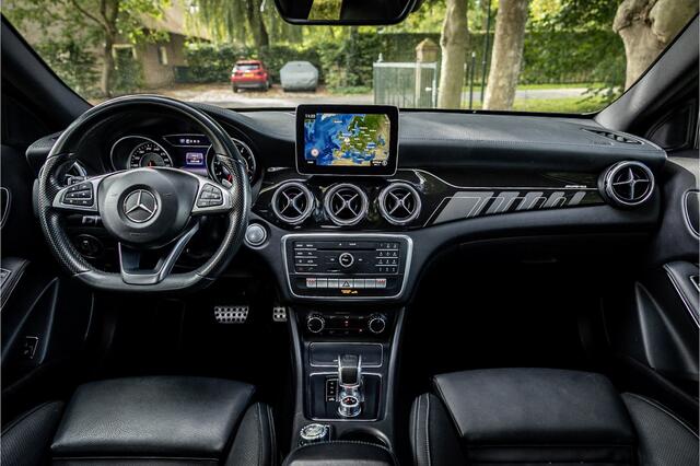 Mercedes-Benz GLA-KLASSE AMG 45 4MATIC Exclusief Comand Panorama 20"