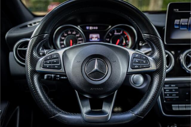 Mercedes-Benz GLA-KLASSE AMG 45 4MATIC Exclusief Comand Panorama 20"
