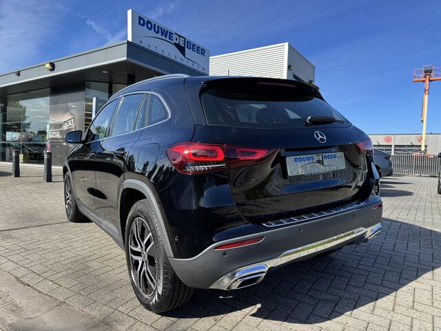 Mercedes-Benz GLA-KLASSE 250 e Progressive Distronic|Leer|Widescreen