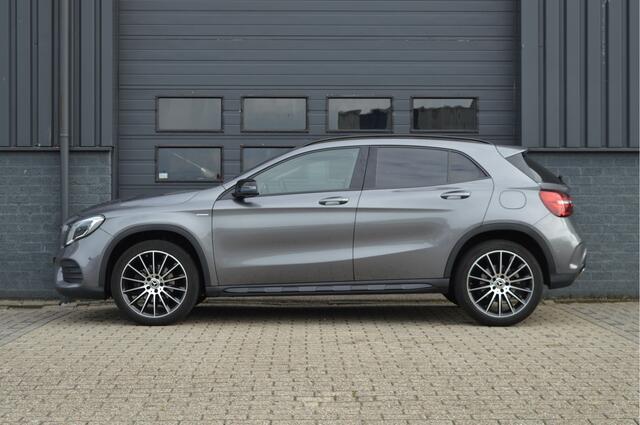 Mercedes-Benz GLA-KLASSE 180 Business Solution AMG | CAMERA |