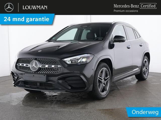 Mercedes-Benz GLA-KLASSE 250 e AMG Plug-In Hybride AMG Line Premium Plus | Trekhaak | Distronic | Panorama Schuif-Kanteldak | 11 kW Laden | Stuur en Stoelverwarming. Inclusief 24 maanden MB Certified garantie voor Europa.
