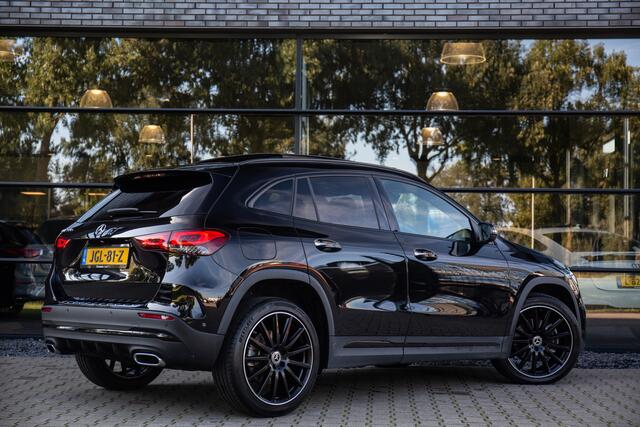Mercedes-Benz GLA-KLASSE 250 e AMG Line , Panoramadak, Sfeerverlichting,