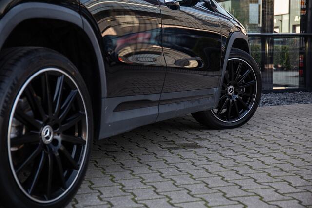 Mercedes-Benz GLA-KLASSE 250 e AMG Line , Panoramadak, Sfeerverlichting,