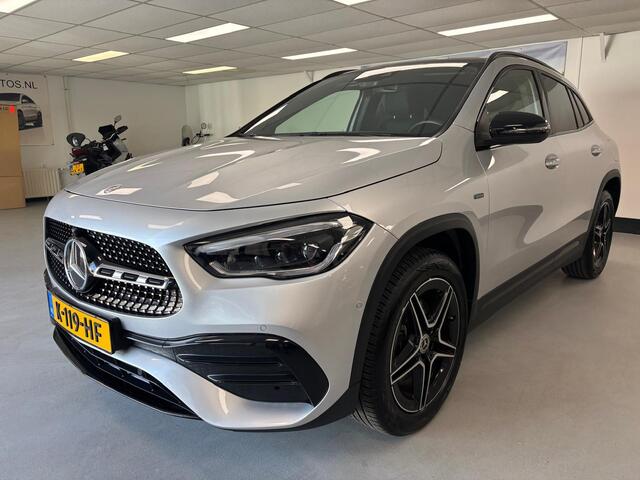 Mercedes-Benz GLA-KLASSE 250 e AMG Pano/Memory/Keyless go/Night/Ambilight/Widescreen