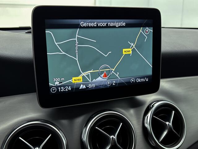 Mercedes-Benz GLA-KLASSE 180 Business Solution AMG | Zitcomfortpakket | Leder | Trekhaak |