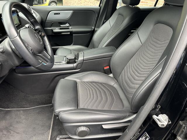 Mercedes-Benz GLA-KLASSE 250 e AMG Line