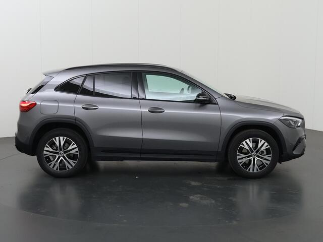 Mercedes-Benz GLA-KLASSE 250 e Luxury Line | Night pakket | 360 graden camera | Multibeam | Apple carplay |