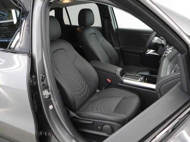 Mercedes-Benz GLA-KLASSE 250 e Luxury Line | Night pakket | 360 graden camera | Multibeam | Apple carplay |