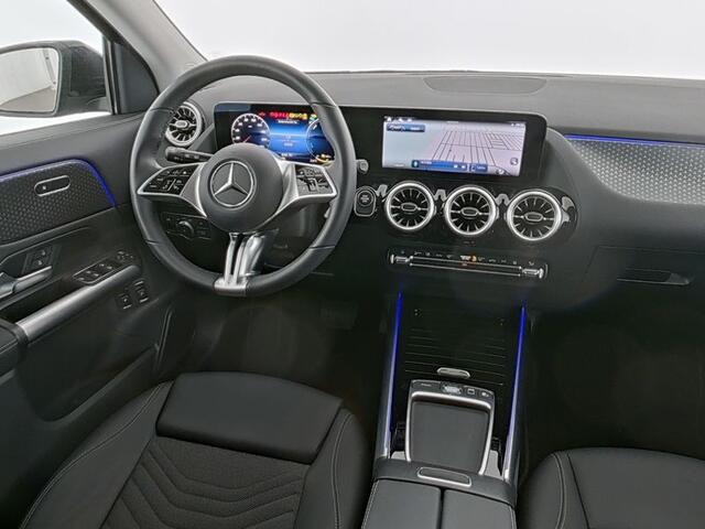 Mercedes-Benz GLA-KLASSE 250 e Plug-In Hybride Edition Progressive Line | Night Pakket | Multibeam Koplampen | Distronic | 11 kW Laden | Stuur en Stoelverwarming. Inclusief 24 maanden MB Certified garantie voor Europa.