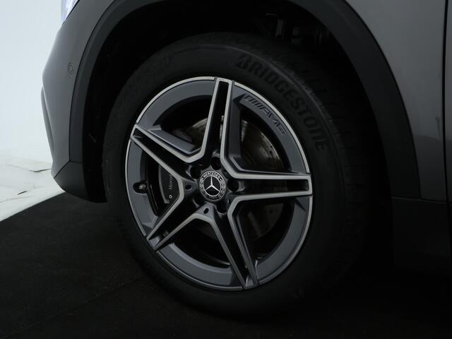 Mercedes-Benz GLA-KLASSE 250 e AMG Plug-In Hybride AMG Line | Sfeerverlichting | Achteruitrijcamera | Stoelverwarming voor. | Ledkoplampen. Inclusief 48 maanden MB Certified garantie voor Europa.