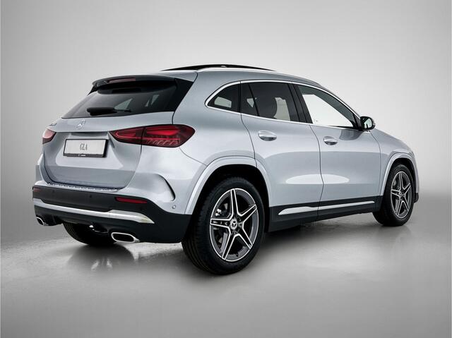 Mercedes-Benz GLA-KLASSE 180 Business Solution AMG | Trekhaak | GUARD 360 ° Vehicle protection Plus | Advanced Sound System | MULTIBEAM LED | Dodehoekassistent | Keyless-Go comfortpakket | EASY PACK achterklep |