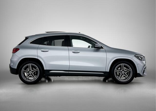 Mercedes-Benz GLA-KLASSE 180 Business Solution AMG | Trekhaak | GUARD 360 ° Vehicle protection Plus | Advanced Sound System | MULTIBEAM LED | Dodehoekassistent | Keyless-Go comfortpakket | EASY PACK achterklep |