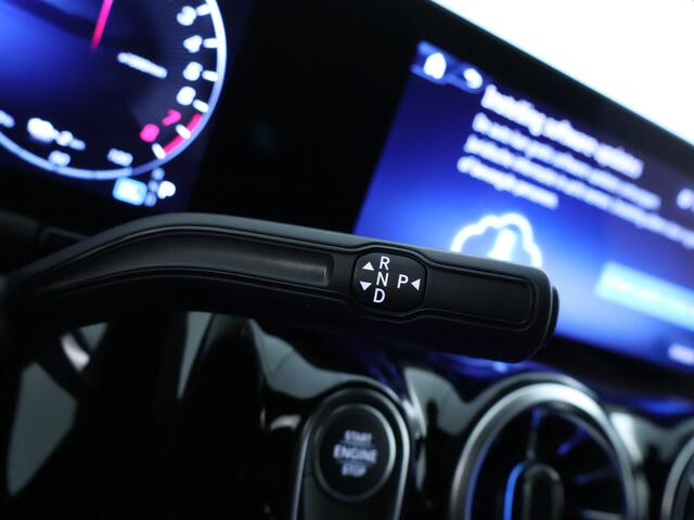 Mercedes-Benz GLA-KLASSE 250 e AMG Plug-In Hybride AMG Line | Dodehoek Assist | 11kW Laden | MiltiBeam Koplampen | Stuur en Stoelverwarming. Inclusief 24 maanden MB Certified garantie voor Europa.