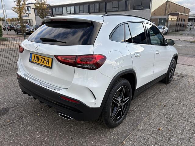 Mercedes-Benz GLA-KLASSE 250 e AMG Line
