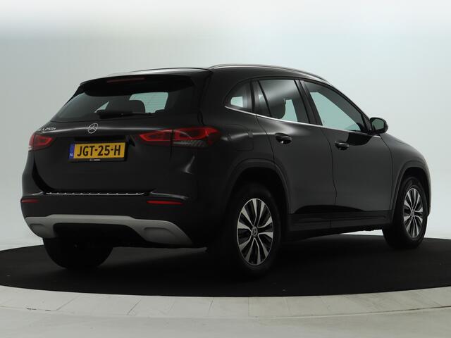 Mercedes-Benz GLA-KLASSE 250 e Plug-In Hybride Stoelverwarming voor | Easy Pack Kofferklep | Achteruitrijcamera | Elektrisch inklapbare buitenspiegels. Inclusief 24 maanden MB Certified garantie voor Europa.