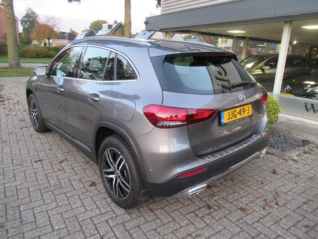 Mercedes-Benz GLA-KLASSE 200 Urban/Trekhaak/Widescreen