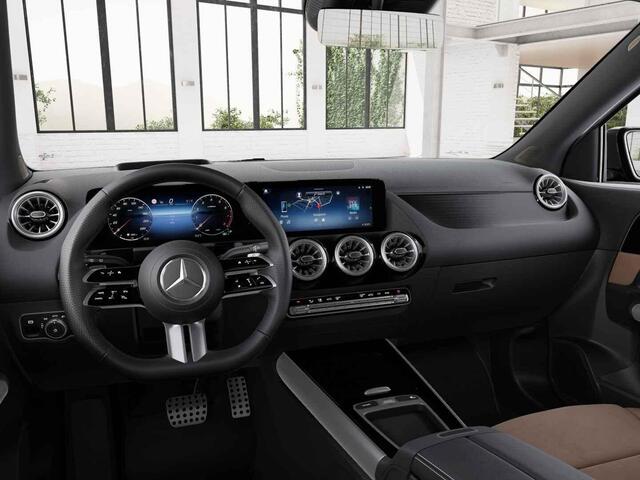 Mercedes-Benz GLA-KLASSE 180 Business Solution AMG