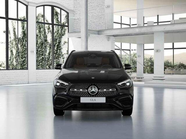 Mercedes-Benz GLA-KLASSE 180 Business Solution AMG