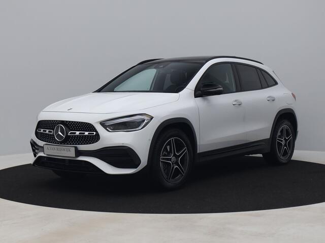Mercedes-Benz GLA-KLASSE 250 e AMG Line | PANO | 360° | SFEERVERLICHTING | STOELVERWARMING