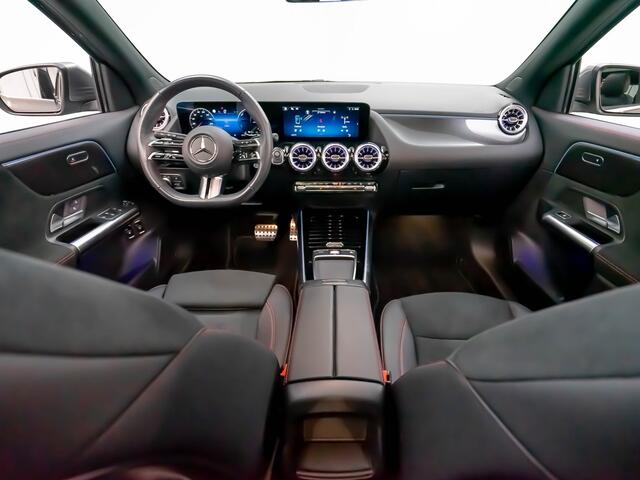 Mercedes-Benz GLA-KLASSE GLA 250 e AMG Line | Pano | Camera | Keyless Go