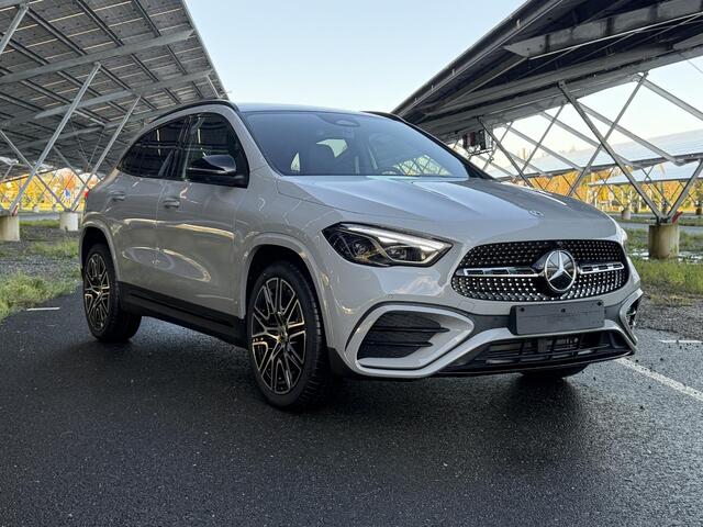 Mercedes-Benz GLA-KLASSE 250e Business Solution AMG | Night | AMG Line plus | Panoramaschuifdak | Head-Up | Trekhaak | 360 camera | Memory stoelen |