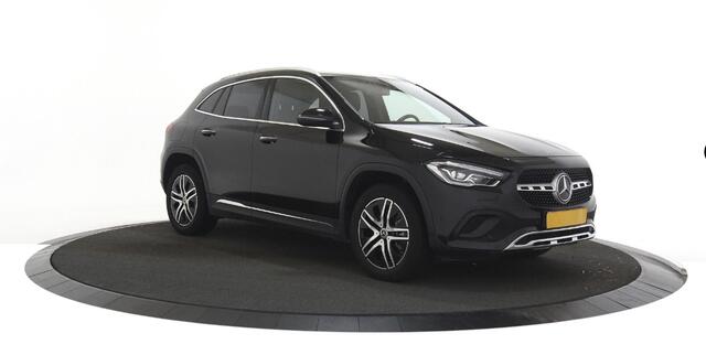 Mercedes-Benz GLA-KLASSE 250 e Business Line Stoelverwarming / Camera / Cruise