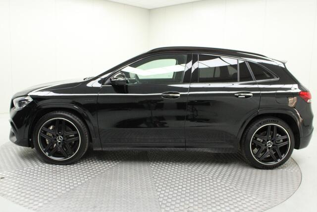 Mercedes-Benz GLA-KLASSE AMG 35 4MATIC | 1e Eigenaar | Premium Plus Pakket | Alle Kunststofdelen in Kleur | Elektr. achterklep | Leder | Panorama-schuifdak | Multibeam LED | Navi | Cruise Adaptief