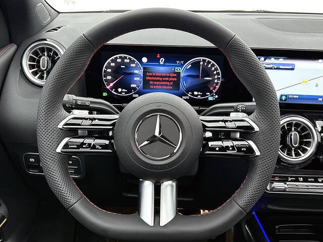 Mercedes-Benz GLA-KLASSE 250 e Business Solution AMG | Panoramaschuifdak | Nightpakket | GUARD 360 ° Vehicle protection Plus | Smartphone Integratie | MULTIBEAM LED | Parkeerpakket met achteruitrijcamera |