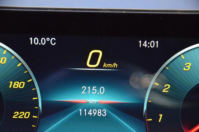 Mercedes-Benz GLA-KLASSE 200 AMG Line Navi/Pdc/Ecc/Acteruitrijcamera/Panoramadak/Sfeerverlichting/Stoelverwarming/elektrisch verstelbare stoel(en) met geheugen/Matrix-Led/Cr-Controle/Privacy-Glass/19-Inch Lmv