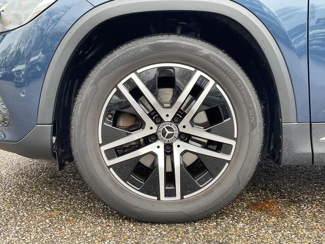 Mercedes-Benz GLA-KLASSE 200 | Panoramadak | Achteruitrijcamera | Memory pakket | Multibeam LED | Sfeerverlichting | Keyless-GO