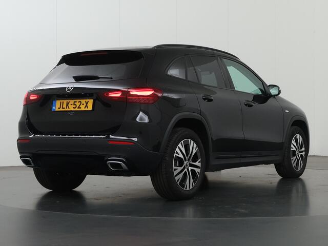 Mercedes-Benz GLA-KLASSE 250 e Luxury Line | Trekhaak | Night pakket | Multibeam | Winter pakket | Parkeercamera |