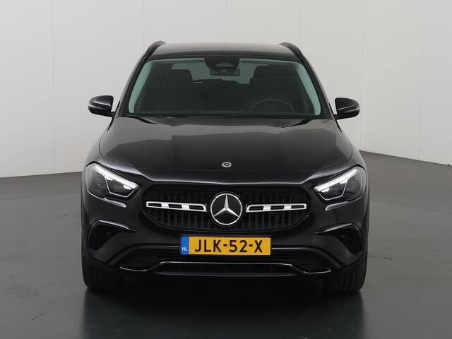 Mercedes-Benz GLA-KLASSE 250 e Luxury Line | Trekhaak | Night pakket | Multibeam | Winter pakket | Parkeercamera |