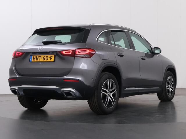 Mercedes-Benz GLA-KLASSE 250 e Luxury Line | Apple carplay | Widescreen cockpit |