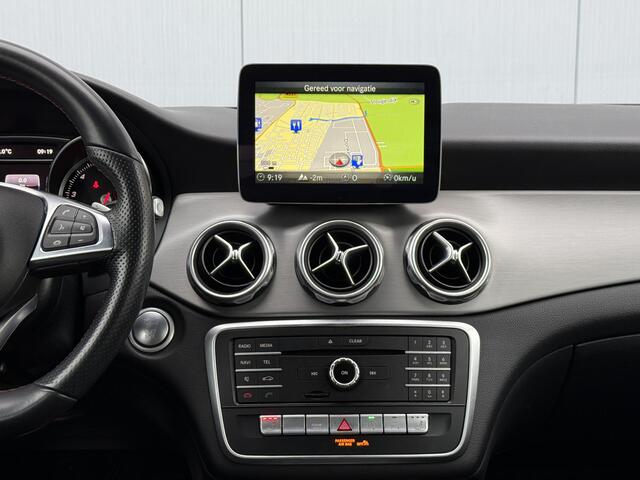 Mercedes-Benz GLA-KLASSE 180 Business Solution Automaat Navigatie.