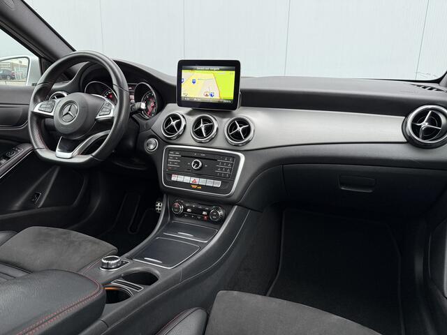 Mercedes-Benz GLA-KLASSE 180 Business Solution Automaat Navigatie.