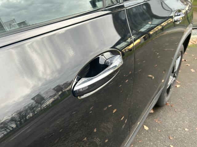 Mercedes-Benz GLA-KLASSE 250e AMG // Memory Stoelen // Distronic // Panoramadak // Rij Assistentiepakket // MultiBeam LED // Carplay // Nightpakket