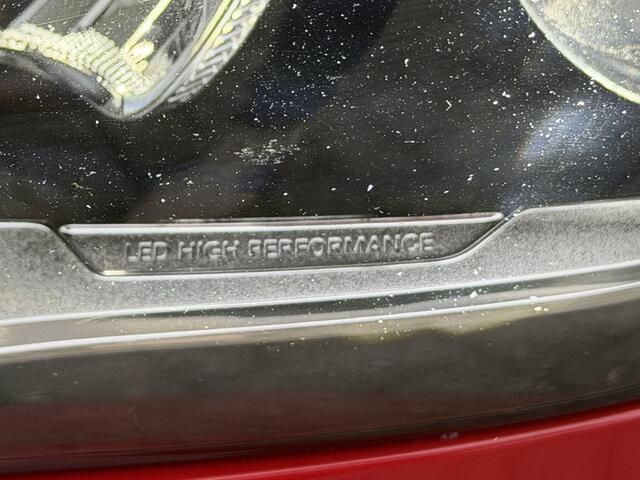 Mercedes-Benz GLA-KLASSE 200 Premium AMG / Unieke auto Pano-Dak | Elekt. klep | Camera | Carplay | LED |