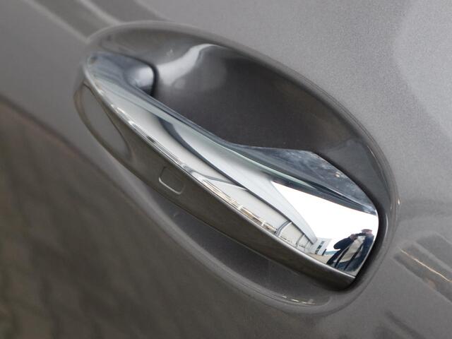 Mercedes-Benz GLA-KLASSE 250 e AMG line