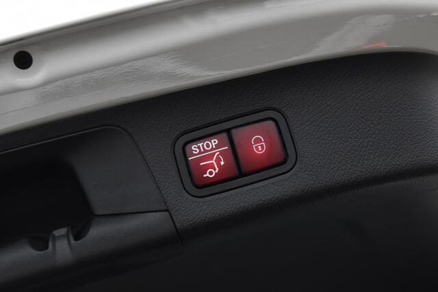 Mercedes-Benz GLA-KLASSE 250 e Business Solution AMG