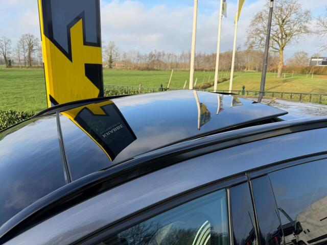 Mercedes-Benz GLA-KLASSE 250 4Matic Edtion 1 Pano / Blindspot / Camera