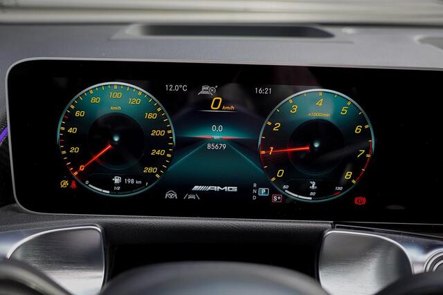 Mercedes-Benz GLB-Klasse AMG 35 4M Premium+ / Grijs Kenteken / Excl BTW / Burmester / Pano / 21''