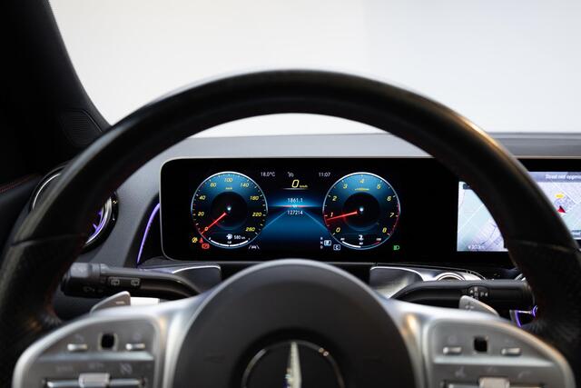Mercedes-Benz GLB-Klasse 200 Business Solution AMG 7p. | Night | 7 persoons | Panoramadak | Carplay | Sfeer | 19 Inch |