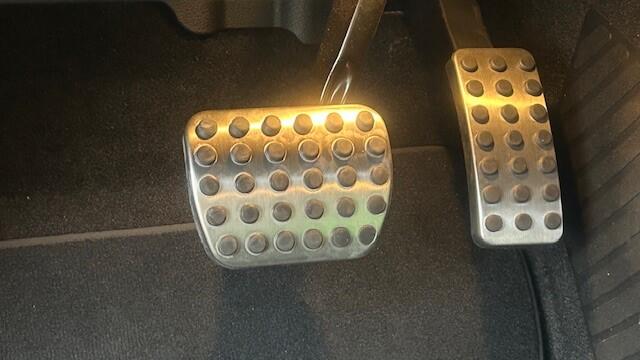 Mercedes-Benz GLB-Klasse 200 BUSINESS SOLUTION AMG 1E EIGENAAR, 24.000KM!! NAVIGATIE PREMIUM, STOELVERWARMING, AMBIËNTEVERLICHTING, ELEC. PANORAMADAK, DODEHOEK ASSIST, SPOORASSIST, ELEC. ACHTERKLEP, ELEC. WEGKLAPBARE TREKHAAK, LED-LICHT, 19"AMG-VELGEN, ENZ. ENZ. FULL OPTIONS!!