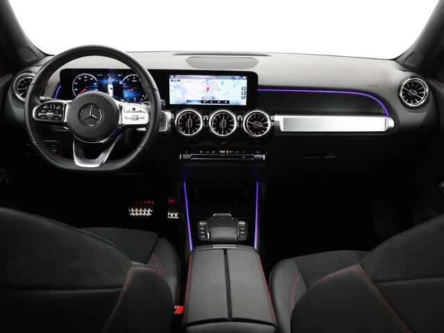 Mercedes-Benz GLB-Klasse 180 Business Line | AMG | Night | Widescreen | Stoelverwarming | Achteruitrijcamera |