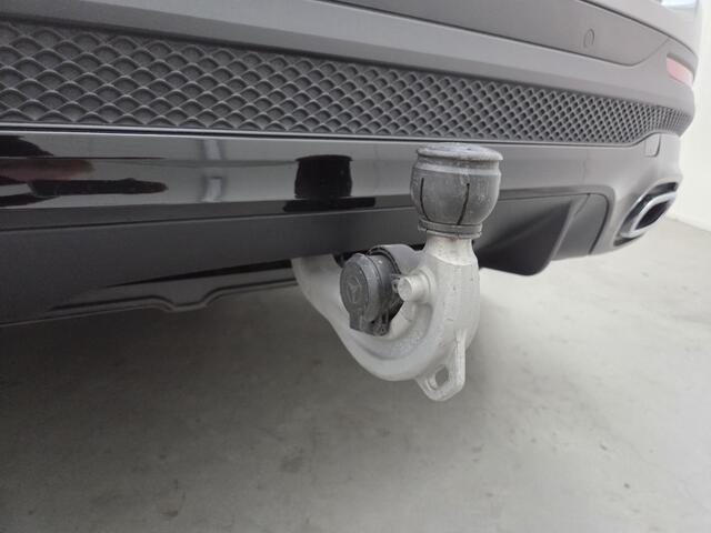 Mercedes-Benz GLB-Klasse 180 Business Solution AMG | Trekhaak | Sportstoelen | Stoelverwarming | Navi |*