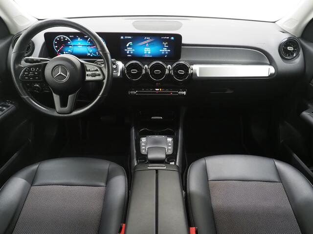 Mercedes-Benz GLB-Klasse 180 Panamericana | Night | Trekhaak | Widescreen | Camera | DAB | Cruise