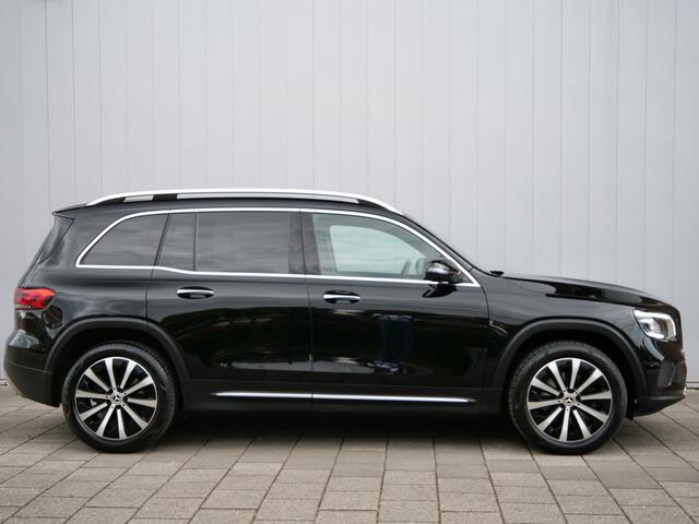 Mercedes-Benz GLB-Klasse 250 225pk Premium Plus Automaat Leder / Sfeerverlichting / Camera / Navigatie