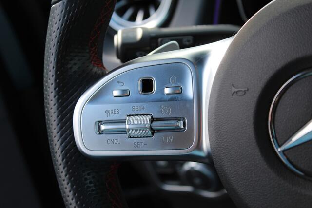Mercedes-Benz GLB-Klasse 200 Business Solution AMG 7p. | Pano | Sfeer | Carplay |