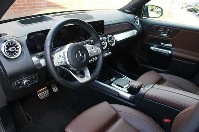 Mercedes-Benz GLB-Klasse 250 4MATIC AMG | Pano | Memory | Burmester | 360 |